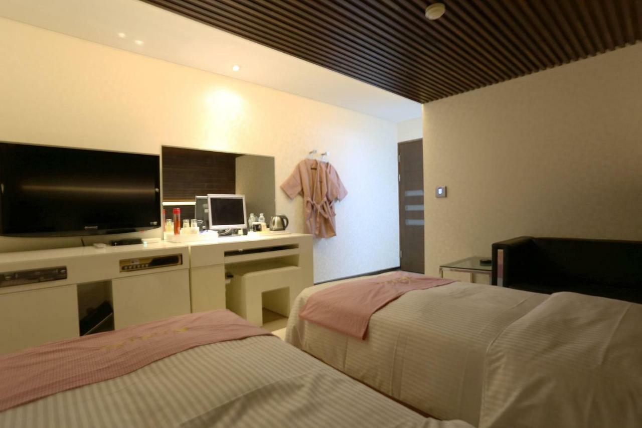 Q Hotel Paju Exterior foto